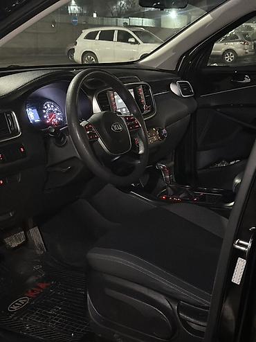 Kia: Kia Sorento: 2019 г., 2.4 л, Автомат, Бензин, Кроссовер — 9
