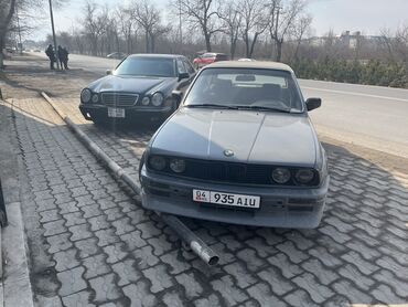 BMW 325: 1986 г., 2.5 л, Механика, Бензин, Седан