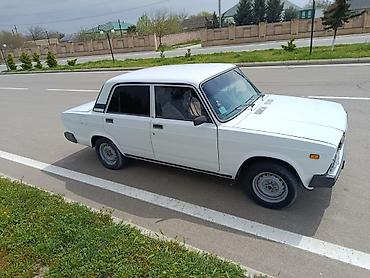 фольксваген тигуан л с: VAZ 2107, ağ rəng, sedan kuzov. Klassik dizaynlı 4 qapı — 3