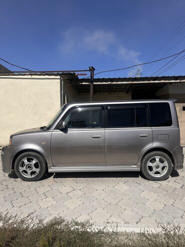 тойота минивены: Toyota bB: 2005 г., 1.3 л, Автомат, Бензин, Минивэн