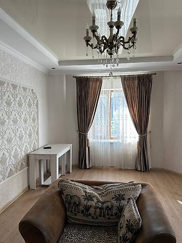 Долгосрочная аренда домов: 200 м², 5 комнат — 12