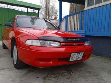 Mazda Cronos: 1995 г., 2 л, Механика, Бензин, Седан