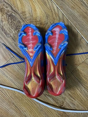 штанга лежак: Футбольные бутсы Nike, расцветка в стиле FC Barcelona. 40 размер - — 2