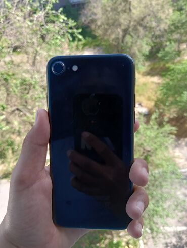 чехлы на айфон 7 8: IPhone 7, Б/у, 128 ГБ, Черный, Чехол, 78 %