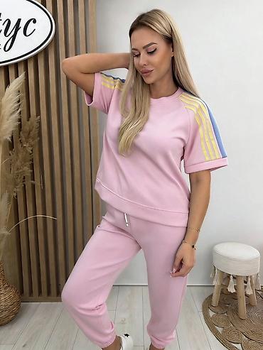 Kompleti: 💫New collection💫

⚜️Univerzalna velicina
⚜️Cena 3500 din — 19