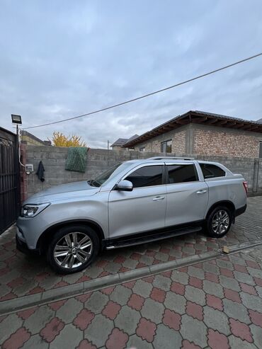 коврик на панель авто: Ssangyong Rexton: 2018 г., 2.2 л, Автомат, Дизель, Пикап