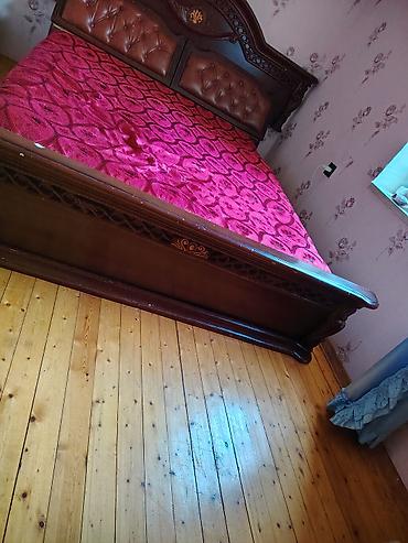 Çarpayılar: Klassik üslubda ikinəfərlik taxta çarpayı - Material: massiv ağac — 3