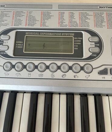 Musiqi mərkəzləri: İdeal vəziyyətdədir,80 AZN-ə alınıb,çox az istifadə olunub — 3