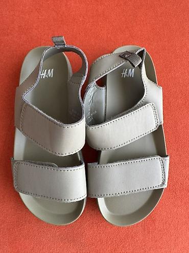 Жаш балдардын бут кийими: Детские сандалии H&M - Размер: EU 29 (US 12, CN 180/95 — указано — 1