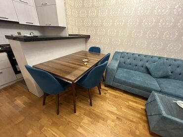 кухонные стулья: Masa desti. 5 stulla. yaxsi veziyyetde. 350azn. ünvan sumqayit