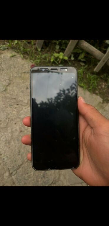 монитор lx470: Samsung Galaxy A8 2018, цвет - Черный