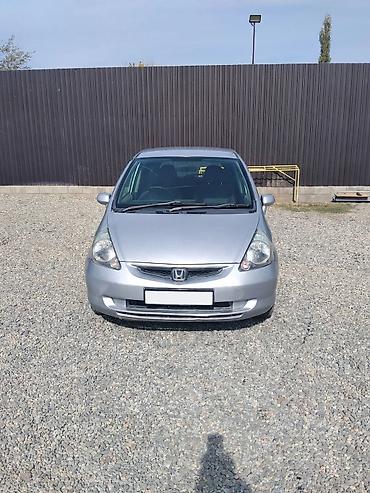 Honda Fit: 2001 г., 1.3 л, Вариатор, Бензин, Хэтчбэк