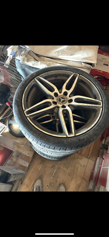 датчик спидометра гольф 4: Куйма Дисктер R 19 AMG, Комплект, тешиктери - 5, Колдонулган