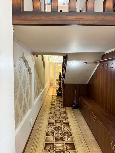2 комната кв: 6 комнат и более, 330 м², 6 соток, Бишкек, Собственник — 5