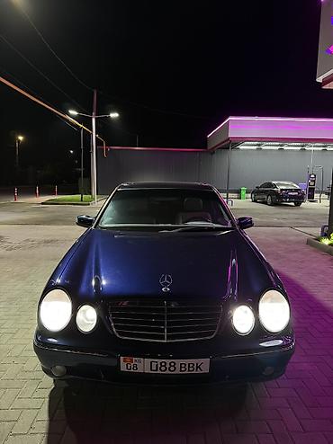 Mercedes-Benz E-Class: 2000 г., 4.3 л, Бензин, Седан