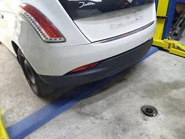Auto delovi, gume i tjuning: Lancia delta kompletan auto u delovima kod boje 296/B. Lancia delta — 8