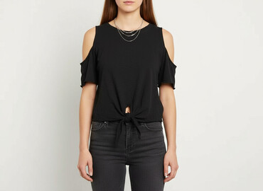 czarne bluzki z odkrytymi ramionami: Women's blouse, size S