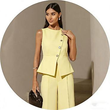 Kompleti: Komplet
Cena 3400
Vel.do 3xl
V28 — 2