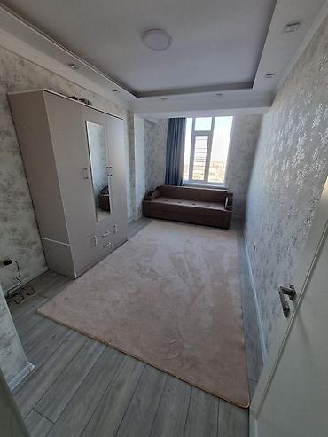 Долгосрочная аренда квартир: 3 комнаты, С мебелью полностью — 4