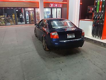 Audi: Audi A4: 2003 г., 1.8 л, Механика, Бензин, Седан — 4