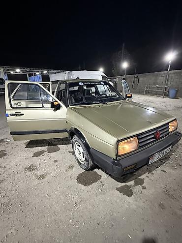 Volkswagen: Volkswagen Jetta: 1987 г., 1.8 л, Механика, Бензин, Седан — 4