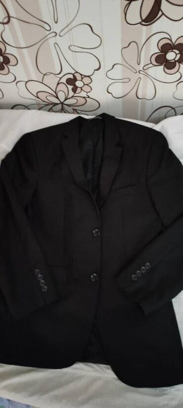 Kostyumlar: Продаются почти новые мужской костюм + 2 брюк все сразу Продается -da lalafo.az — 6 Kostyumlar: Продаются почти новые мужской костюм + 2 брюк все сразу Продается — 6