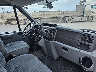 Ford: Ford Transit: 2.2 l | 2007 il 261233 km Van body type — 10