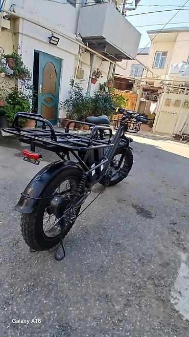 27 5 velosiped: İşlənmiş Elektrik velosipedi 28", sürətlərin sayı: 7, 750 < Vt, Ünvandan götürmə — 2
