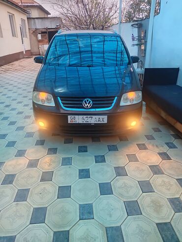 пикап бу: Volkswagen Touran: 2005 г., 2 л, Автомат, Бензин, Минивэн