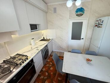 Продажа квартир: 2 комнаты, 63 м², 105 серия, 2 этаж, Дизайнерский ремонт