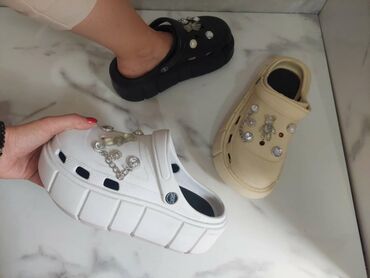 cizme br 40: Fashion slippers