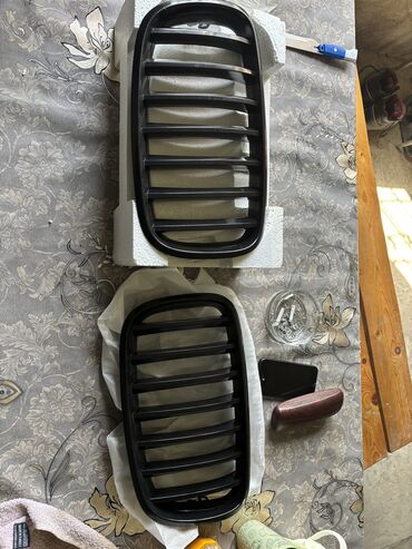 radiator barmaqliq: BMW E70, 2010 il, Almaniya, Ünvandan götürmə, Pulsuz çatdırılma