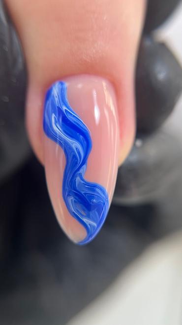 Мастера ногтевого сервиса: Мастер маникюра. С опытом. Процент — 4