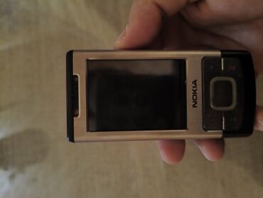 мобильный телефон: Nokia 6700 Slide, 2 GB, rəng - Gümüşü, Düyməli