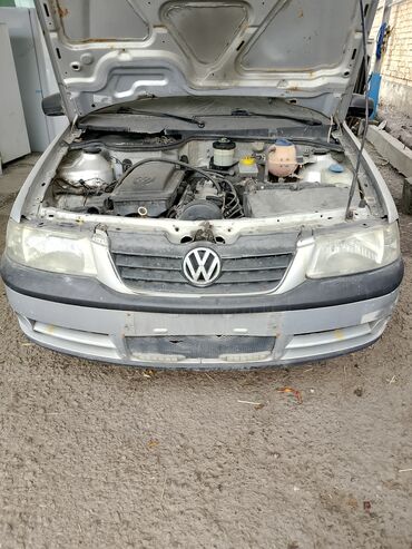 шлив машина: Volkswagen Pointer: 2004 г., 1.6 л, Механика, Бензин