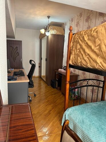 Köhnə tikili: Bakı, 4 otaqlı, Köhnə tikili, 100 kv. m — 15