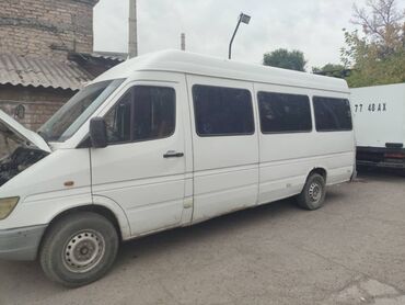 автомобил мерседес: Mercedes-Benz Sprinter: 1998 г., 2.9 л, Механика, Дизель, Бус