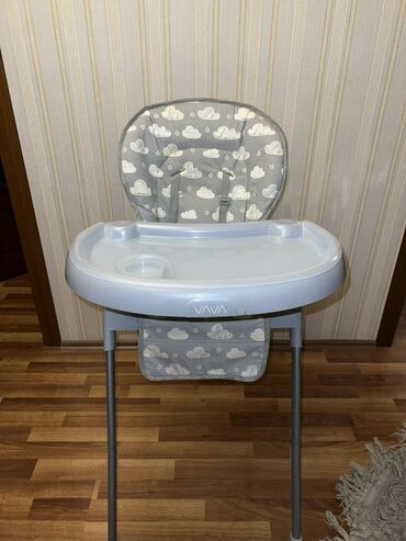 avent butulka basligi: Uşaq yemək stulu – VAVA - Rəng: boz tonlarda, bulud naxışlı yumşaq