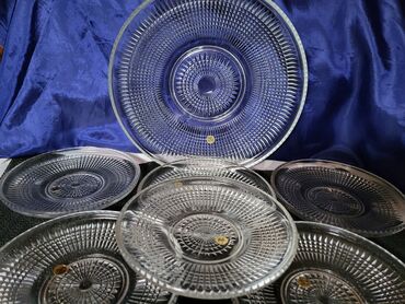 Kuhinjski setovi: Poljski nov servis za torte,kolace iz 70,80ih. Nov servis,pun na lalafo.rs — 3 Kuhinjski setovi: Poljski nov servis za torte,kolace iz 70,80ih. Nov servis,pun — 3