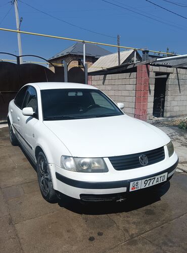 обогреватель на авто: Volkswagen Passat: 2000 г., 1.6 л, Механика, Бензин, Седан