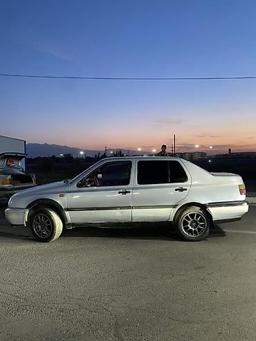 венто запчас: Volkswagen Vento: 1993 г., 1.8 л, Механика, Бензин, Седан — 6
