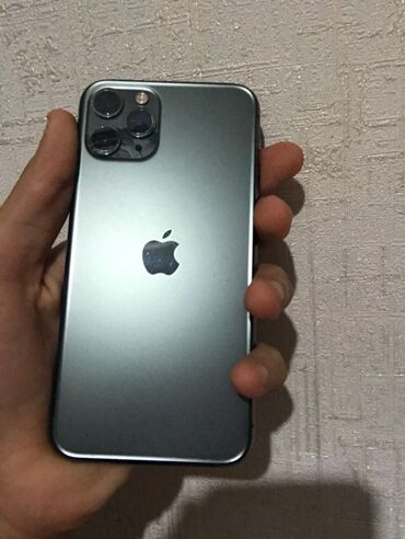 i̇phone 11 kabro: IPhone 11 Pro, 256 GB, Alpine Green, Barmaq izi, Simsiz şarj, Face ID