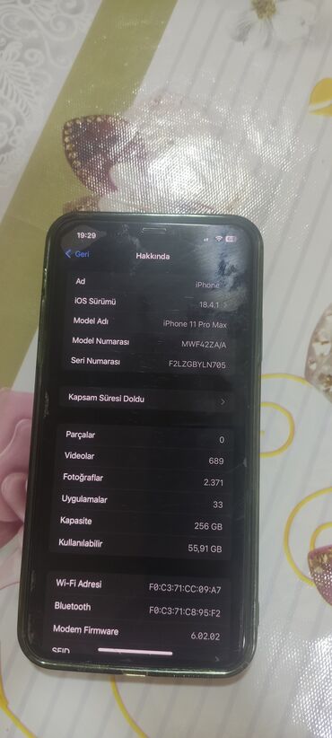 Apple iPhone: IPhone 11 Pro Max, 256 GB, Matte Midnight Green