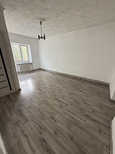 Квартиры: 2 комнаты, 35 м², Хрущевка, 2 этаж, Косметический ремонт — 4