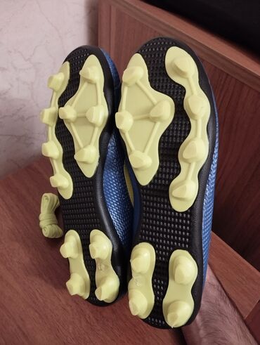 ayaqqabı sport: Butslar Ölçü: 40, Yeni