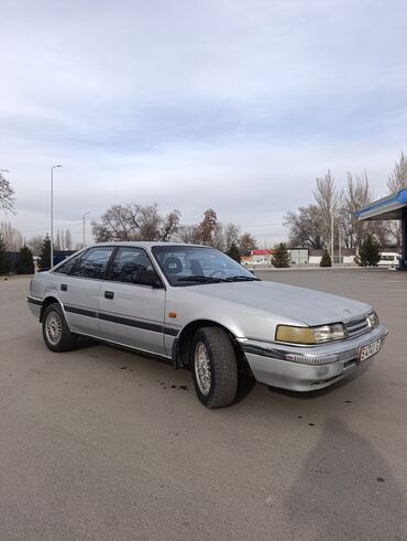 Mazda: Mazda 626: 1987 г., 2 л, Механика, Бензин, Хэтчбэк — 3
