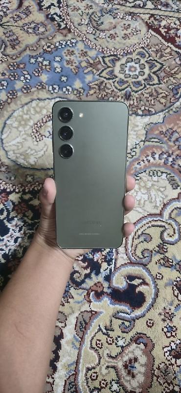 пос манас: Samsung S23 Смартфон с большим безрамочным дисплеем и вырезом под — 1