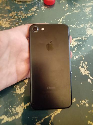 Apple iPhone: IPhone 7, 128 GB, Qara — 8