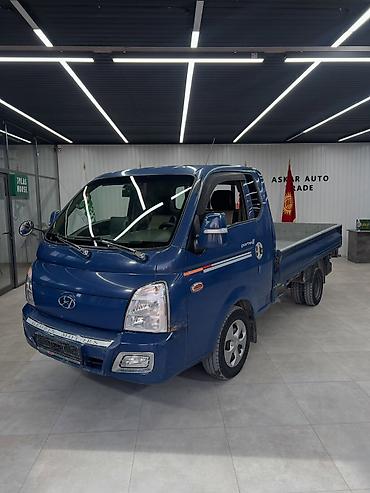 byd pro: Hyundai Porter (Porter II) — компактный бортовой грузовик синего — 1