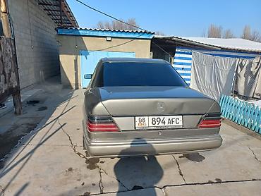 морда 210: Mercedes-Benz W124: 1991 г., 2.3 л, Механика, Бензин, Седан — 4